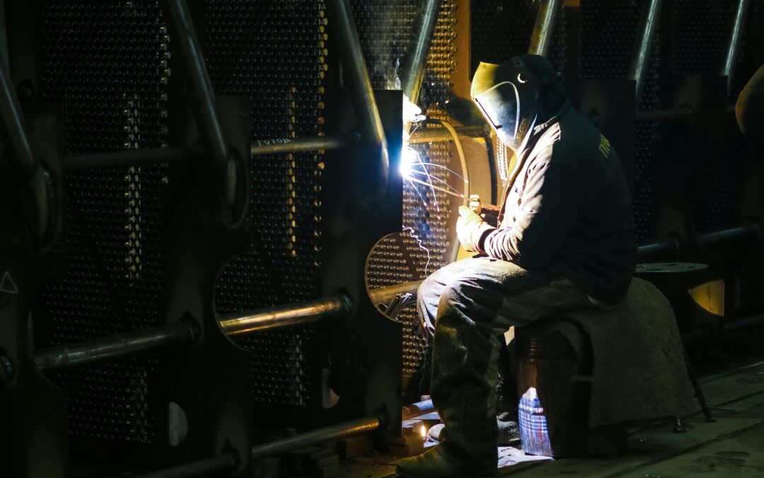 Crucial Skills for a Pipeline Welder